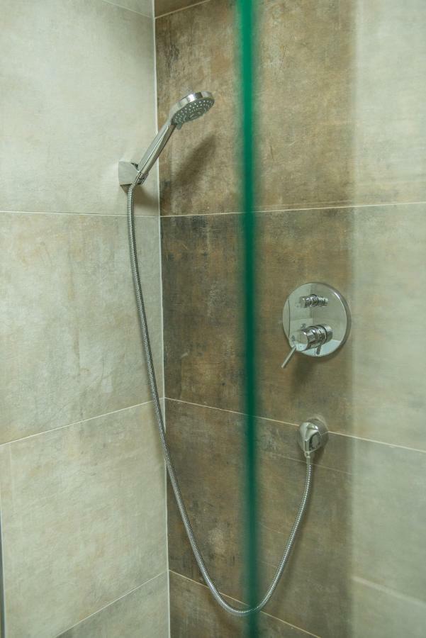 Exclusive 3 Bedroom Top-Notch Flat, Great Location Prag Exteriör bild