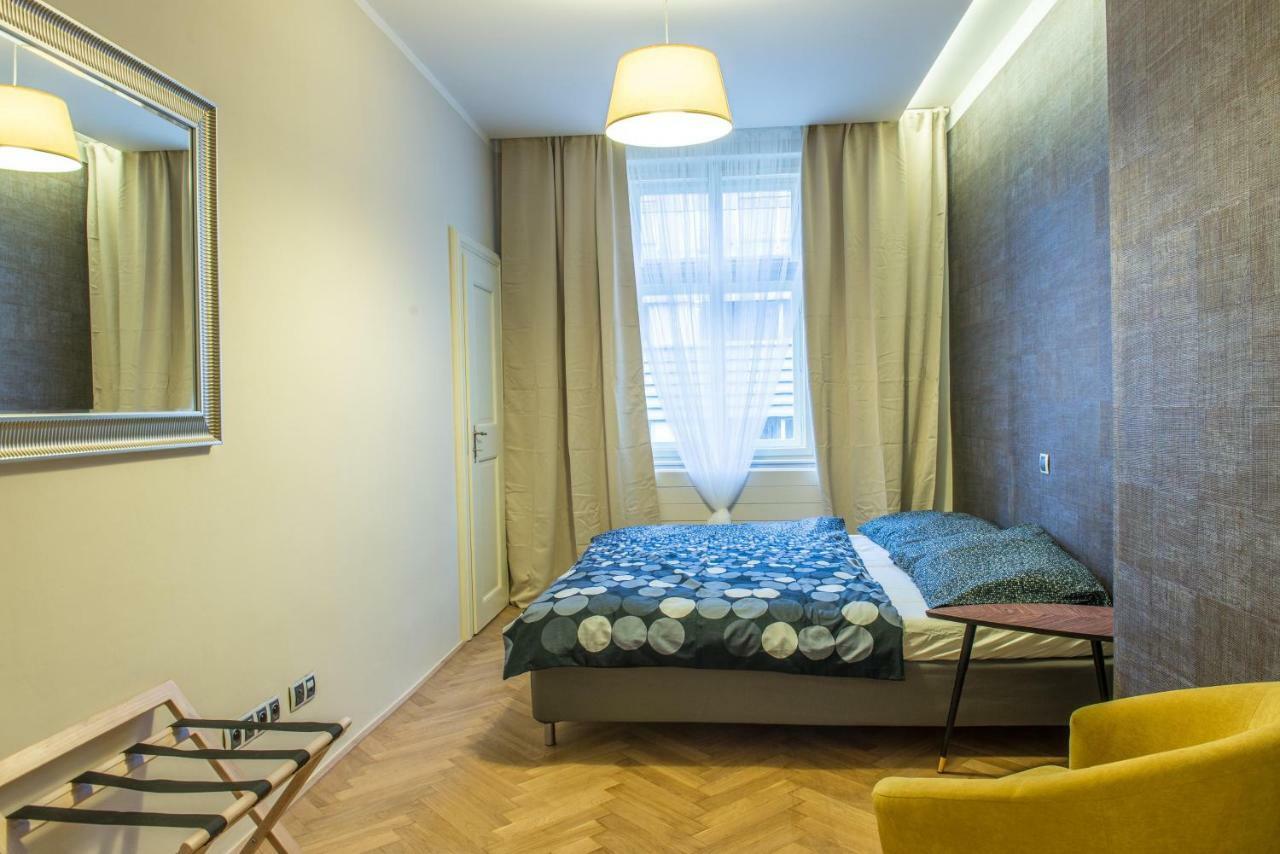 Exclusive 3 Bedroom Top-Notch Flat, Great Location Prag Exteriör bild